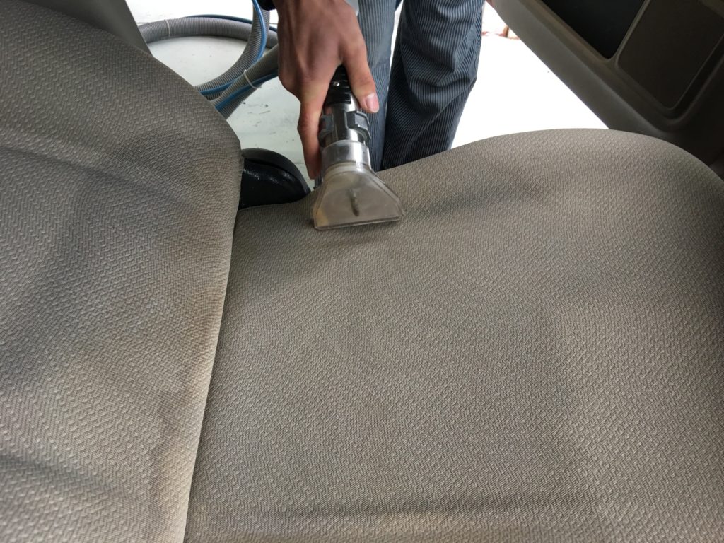 ホンダ ライフ Jc 1 シートのシミ取り シートクリーニング 車内のシミ取り 車内のシート洗浄クリーニング